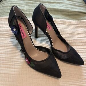 Betsey Johnson Fancy High Heel Black Shoes Size 8